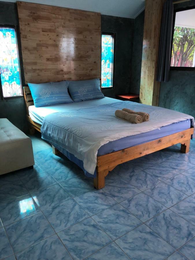 Poopreaw Koh Larn Apartment Exterior foto