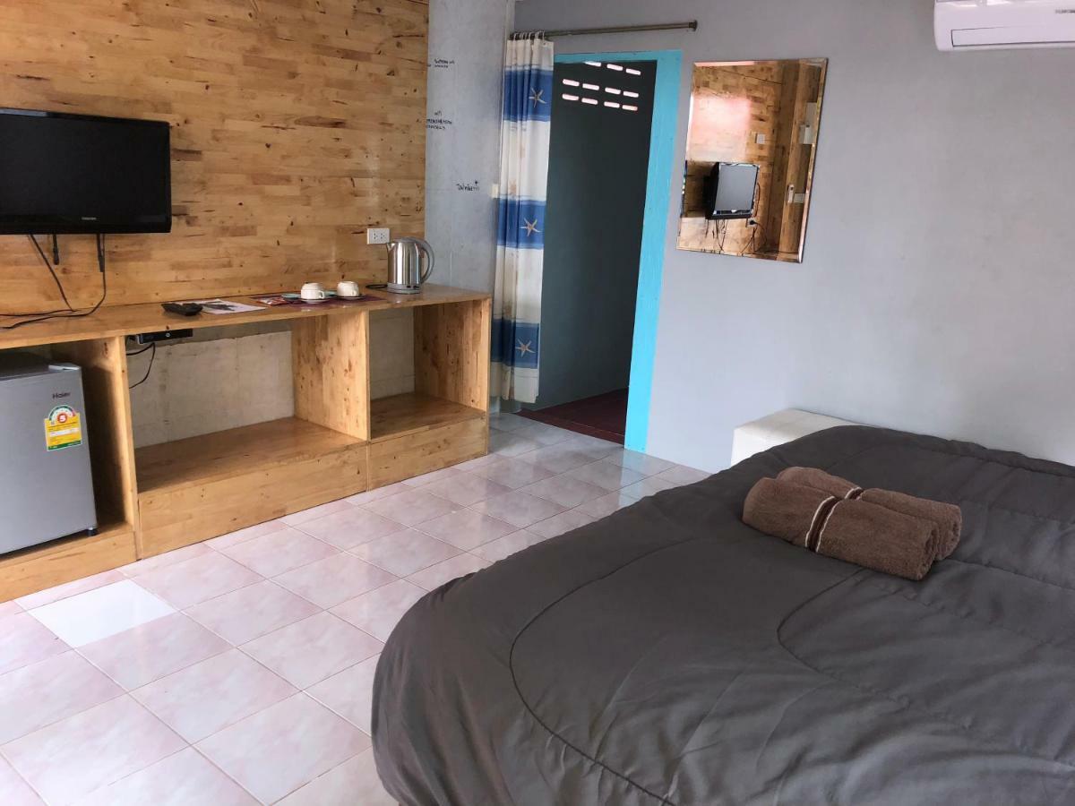 Poopreaw Koh Larn Apartment Exterior foto